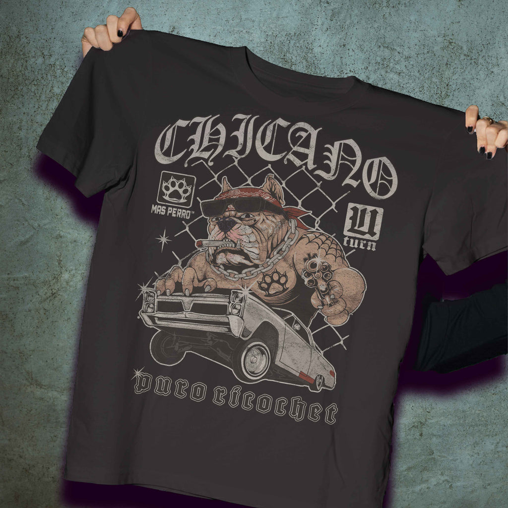 Oversized Premium T-Shirt MAS PERRO CHICANO U TURN